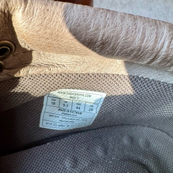 Eddie Bauer Men’s K-6 Waterproof Boots - Picture 6 of 7